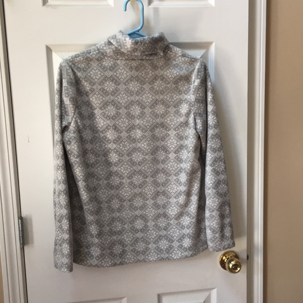 Ladies top - Picture 2 of 4